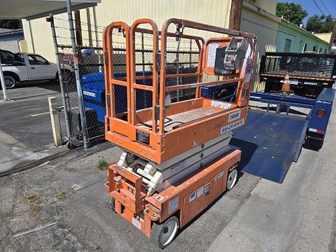 2018 SNORKEL S3219E Scissor Lift 19' Electric