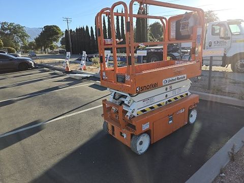 2018 SNORKEL S3219E Scissor Lift 19' Electric