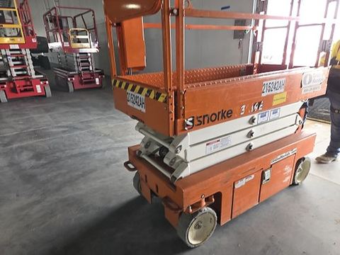 2018 SNORKEL S3219E Scissor Lift 19' Electric