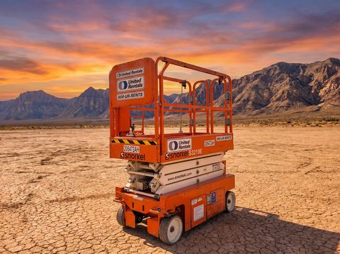 2018 SNORKEL S3219E Scissor Lift 19' Electric