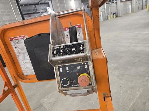 2018 SNORKEL S3219E Scissor Lift 19' Electric