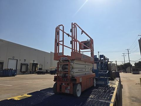 2018 SNORKEL S3226E Scissor Lift 24-26' Electric 30-36" Wide