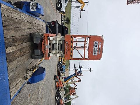 2018 SNORKEL S3226E Scissor Lift 24-26' Electric 30-36" Wide