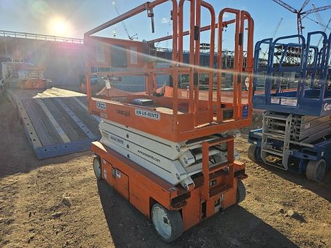 2018 SNORKEL S4726E Scissor Lift 24-26' Electric 46-68" Wide