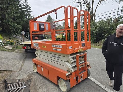 2018 SNORKEL S4726E Scissor Lift 24-26' Electric 46-68" Wide