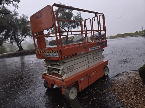 2018 SNORKEL S4726E Scissor Lift 24-26' Electric 46-68" Wide