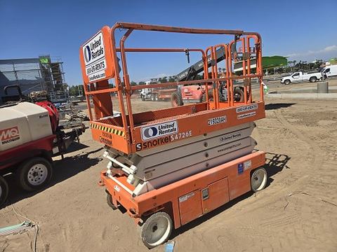 2018 SNORKEL S4726E Scissor Lift 24-26' Electric 46-68" Wide