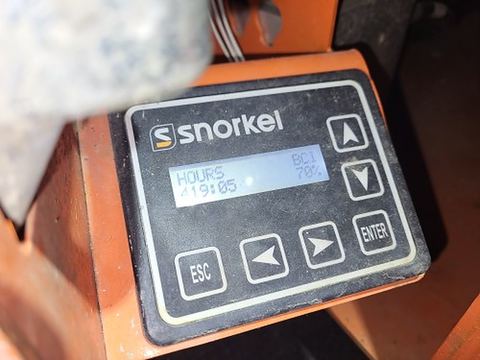 2018 SNORKEL S4732E Scissor Lift 30-35' Electric 46-48" Wide