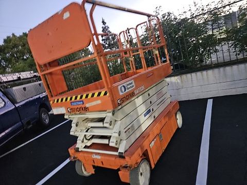 2018 SNORKEL S4732E Scissor Lift 30-35' Electric 46-48" Wide