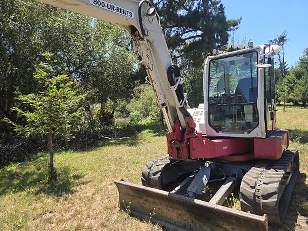 TAKEUCHI TB280FR photo 3