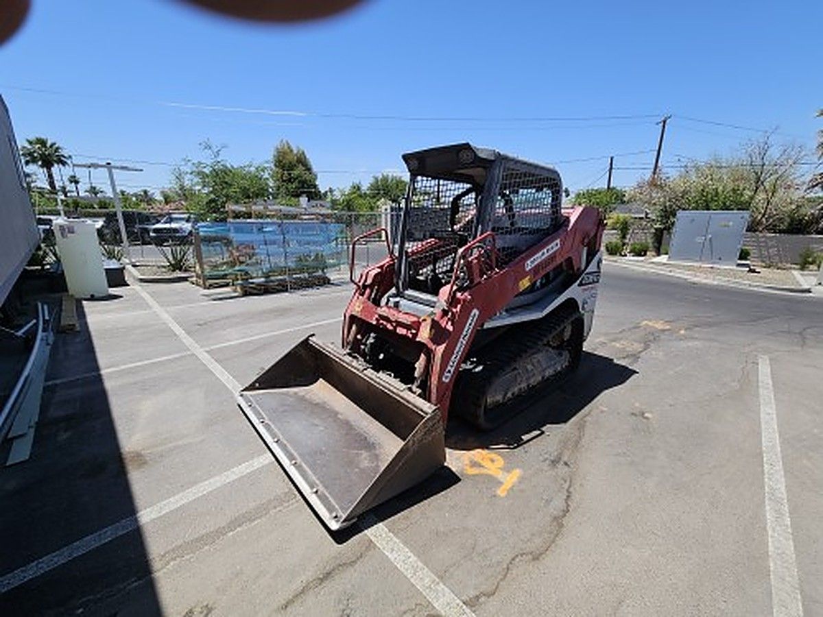 TAKEUCHI TL10V2-R photo 2