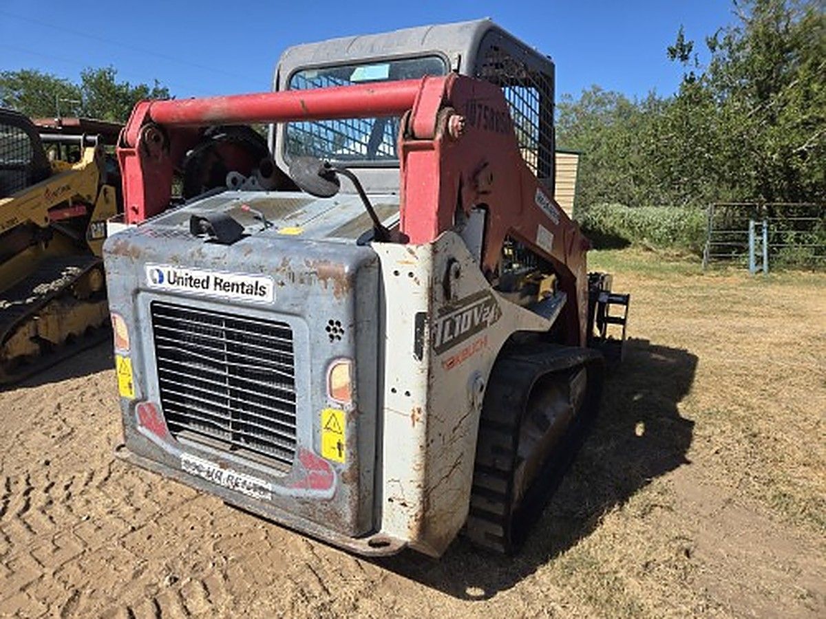 TAKEUCHI TL10V2-R photo 4