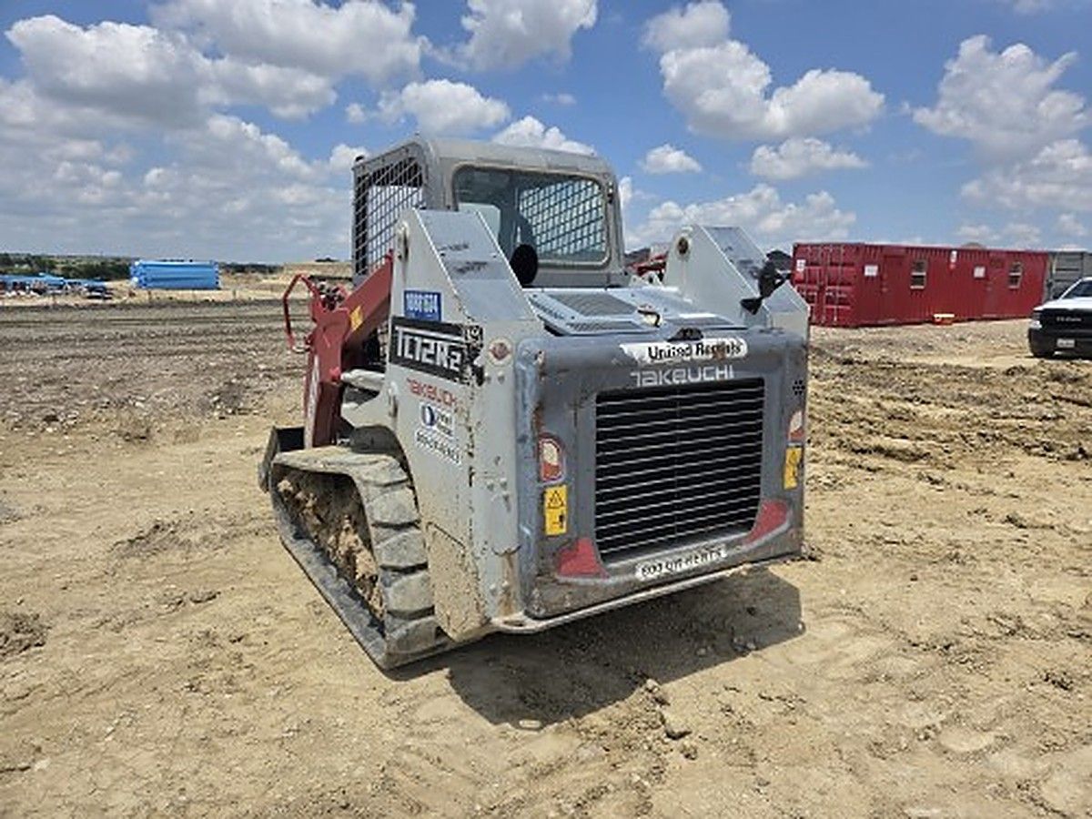 TAKEUCHI TL12R2-R photo 8