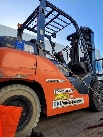 2018 TOYOTA 8FD35U Forklift Whse 8000# Diesel