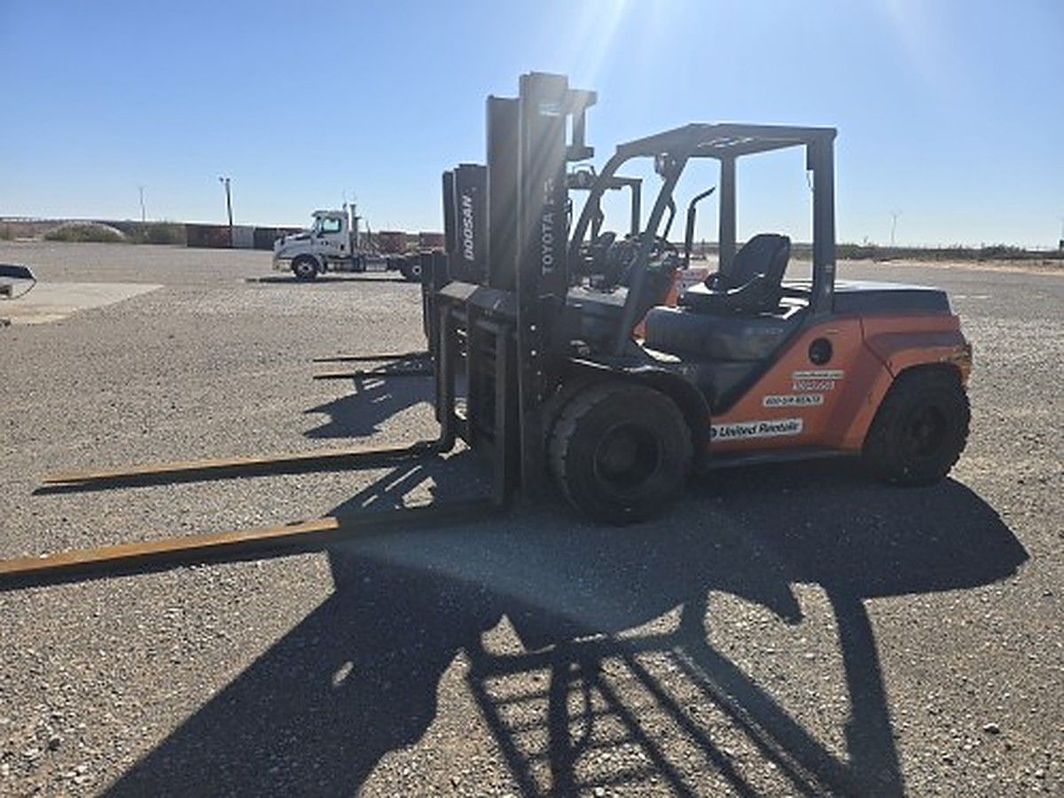 2018 TOYOTA 8FD70U for sale in Las Vegas, NV