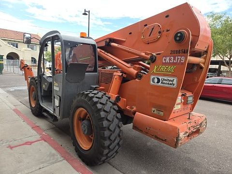 2018 XTREME XR1055 Forklift Variable Reach 10000# 50'-62'