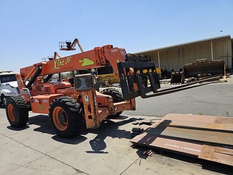 2018 XTREME XR1245 Forklift Variable Reach 12000# 40-49'