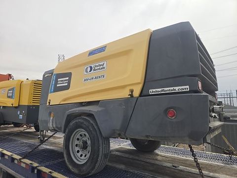 2019 ATLASCOPCO XATS 400 JD8FT4 Compressor 350-450 Cfm Tier 4 200 Psi