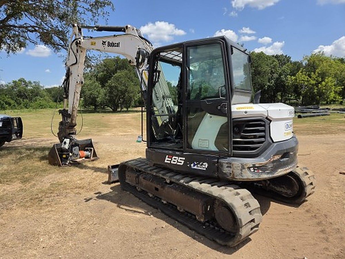 BOBCAT E85 photo 4