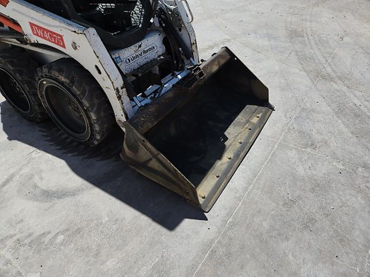 BOBCAT S450 photo 5