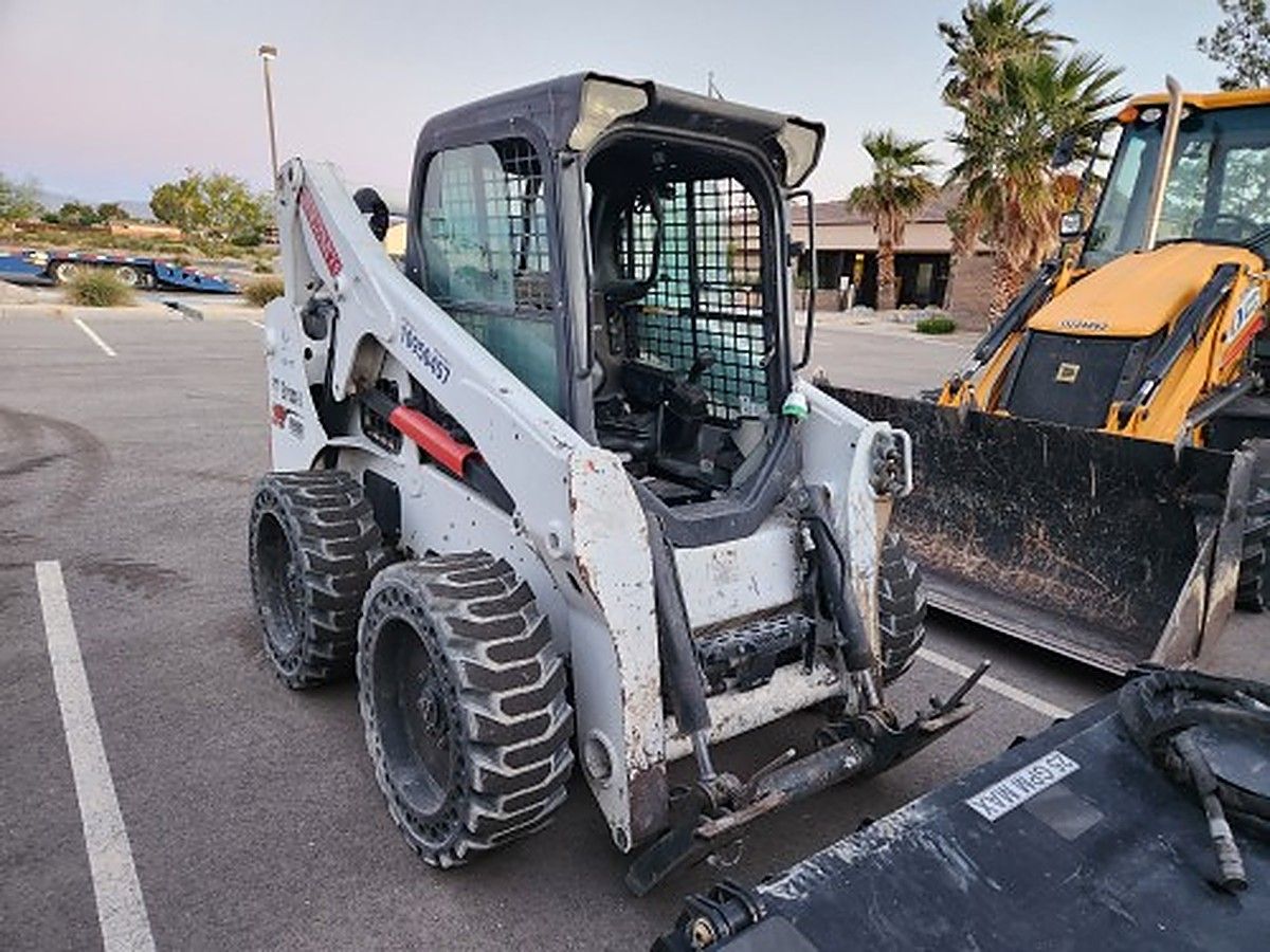 BOBCAT S650 photo 4