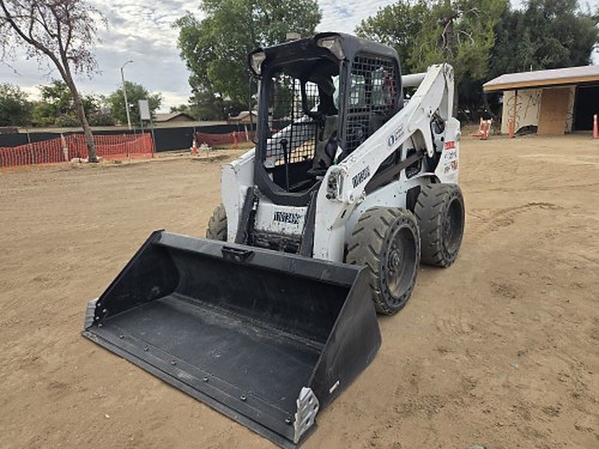 BOBCAT S650 photo 5