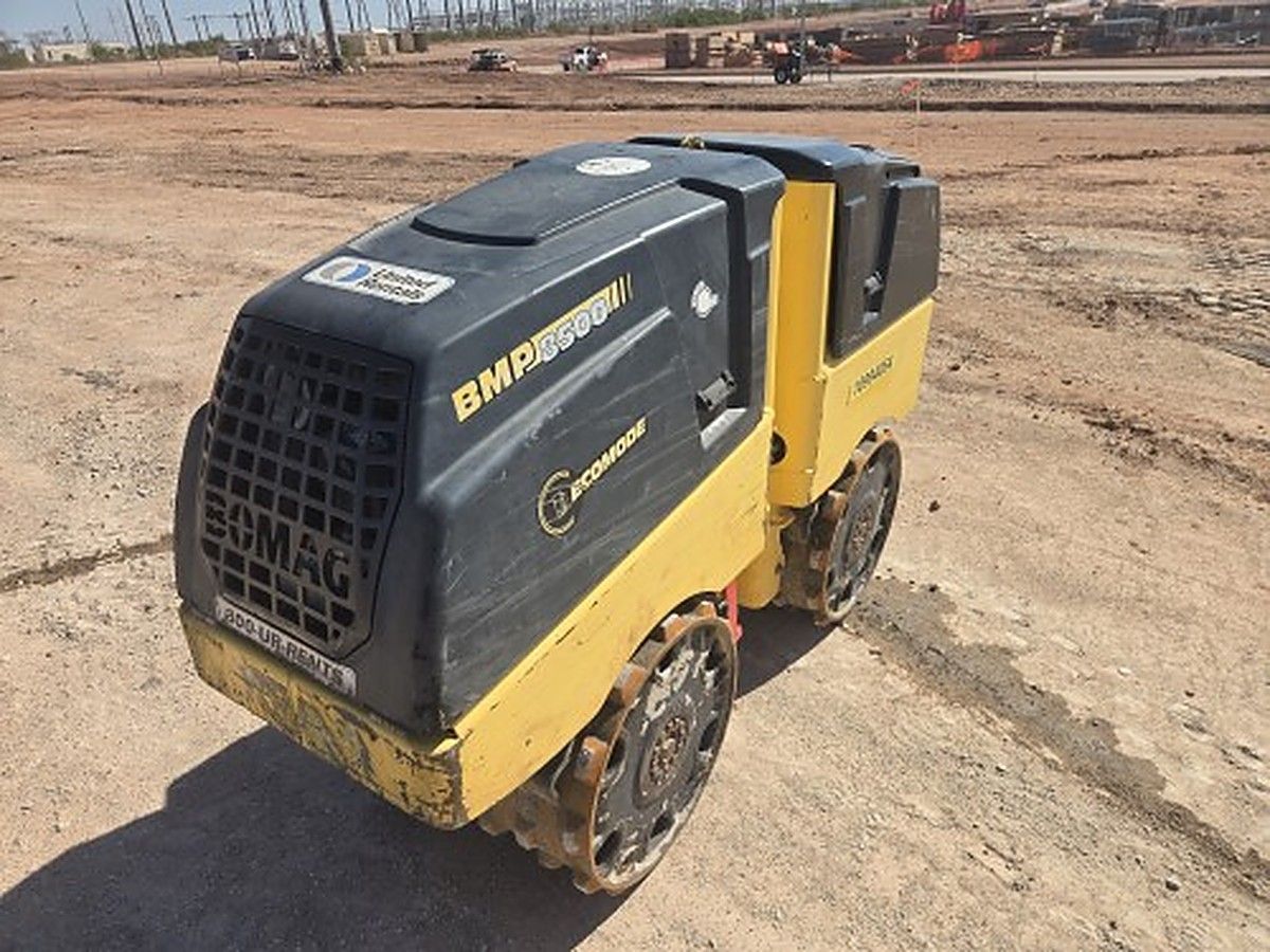 BOMAG BMP8500 photo 2