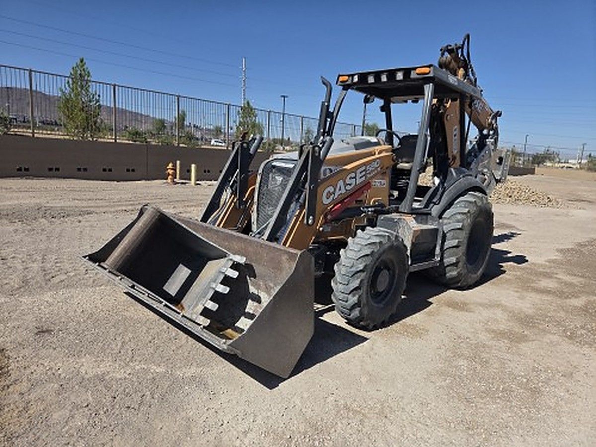 CASE 580SN photo 11