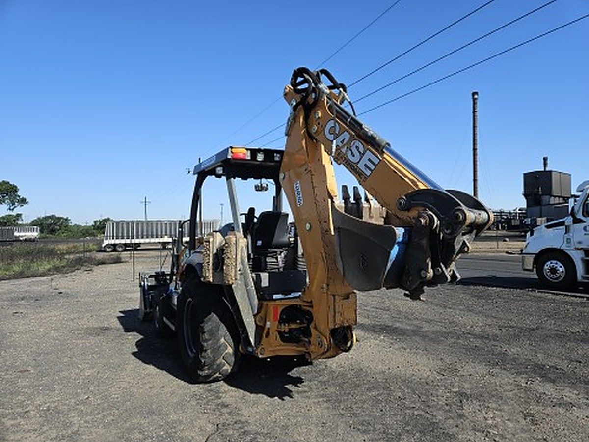 CASE 580SN photo 10