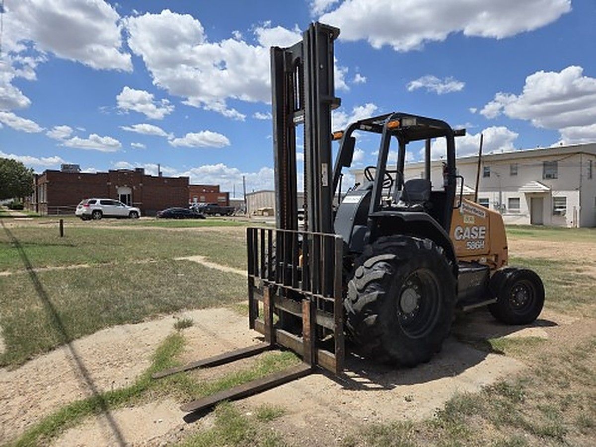 CASE 586H photo 4