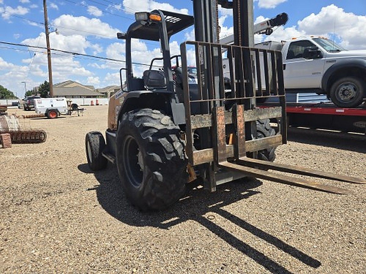 CASE 586H photo 5