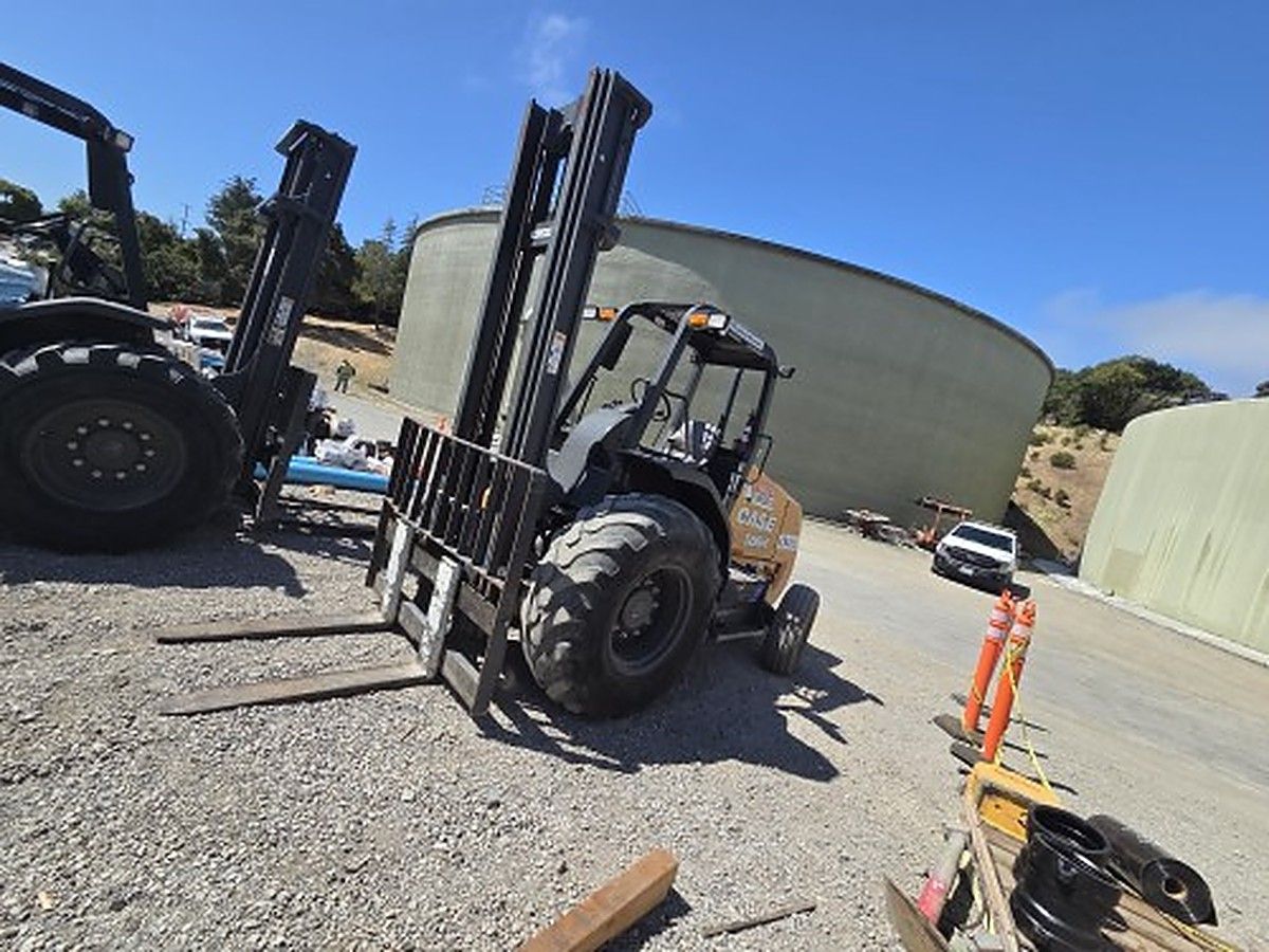CASE 586H photo 3