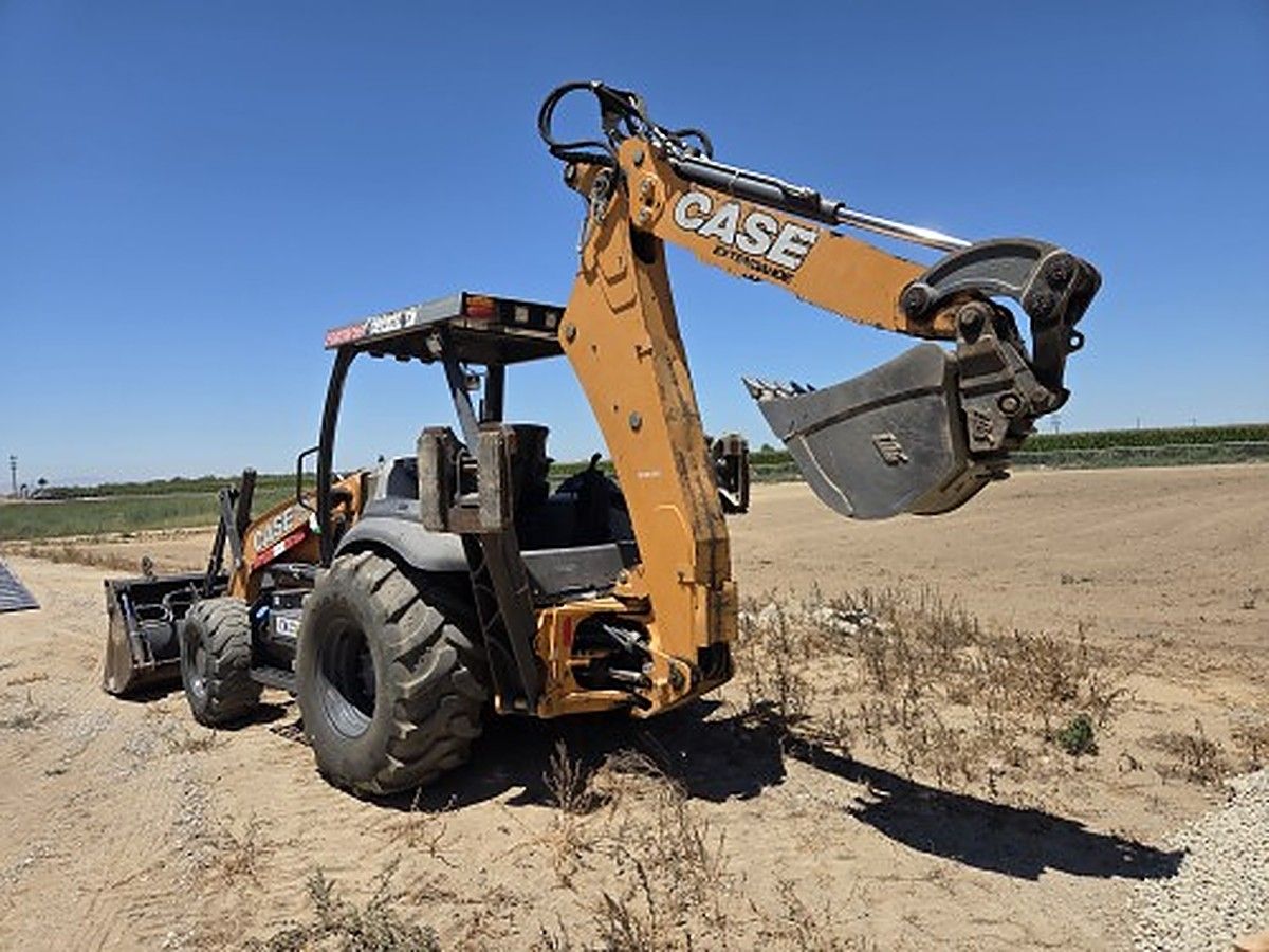 CASE 590SN photo 5