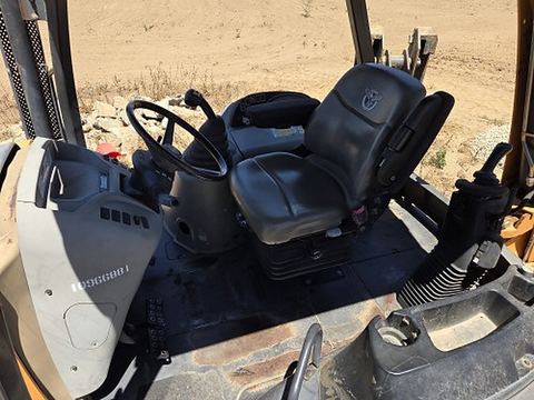 2019 CASE 590SN Backhoe/Loader 105-120Hp 4Wd Ext-A-Hoe