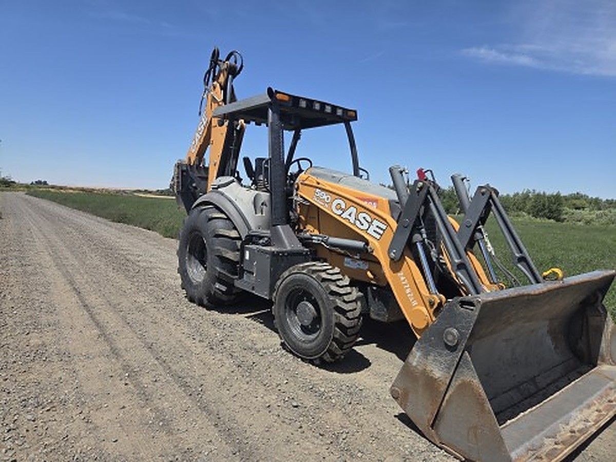 CASE 590SN photo 8