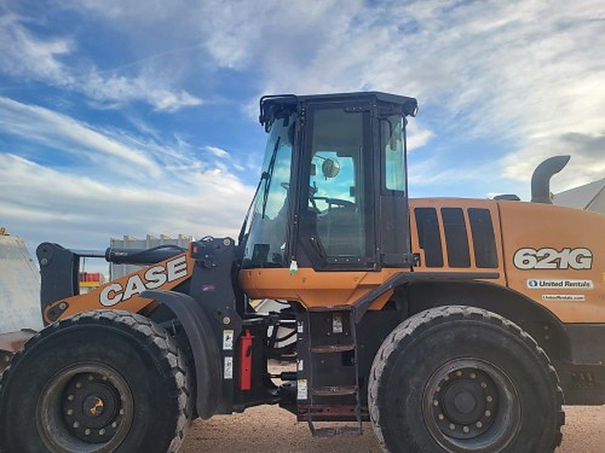 CASE 621G photo 5