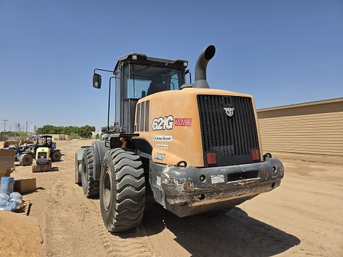 CASE 621G photo 7