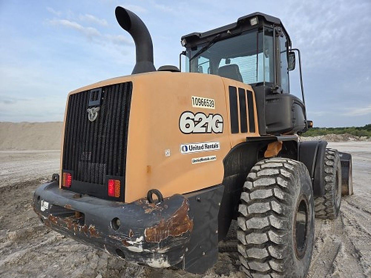 CASE 621G photo 5