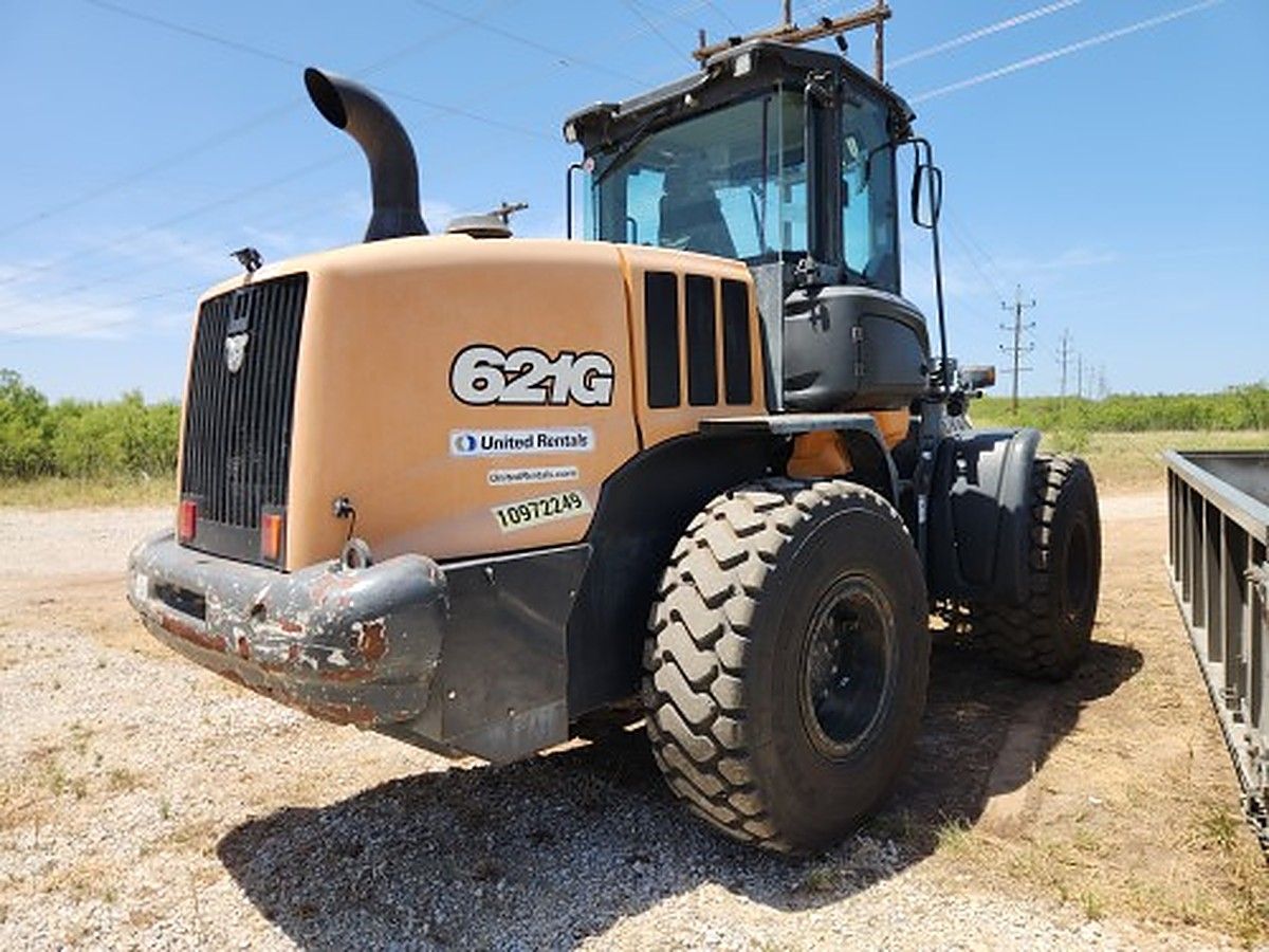 CASE 621G photo 3