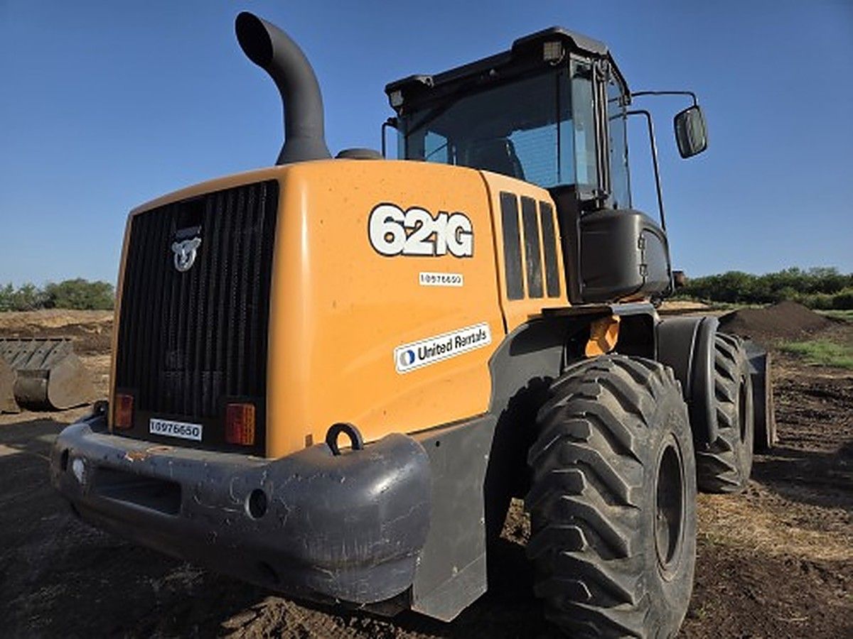 CASE 621G photo 7