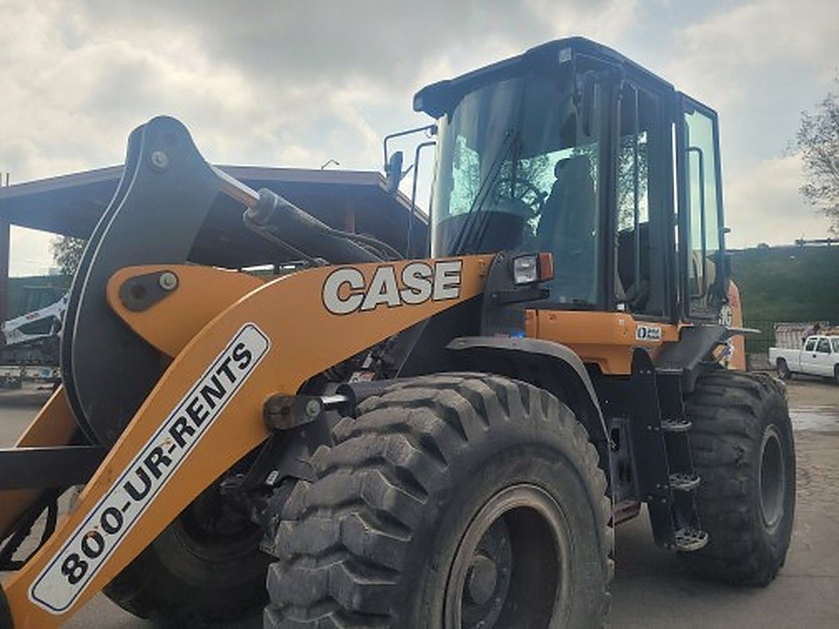CASE 621G photo 2