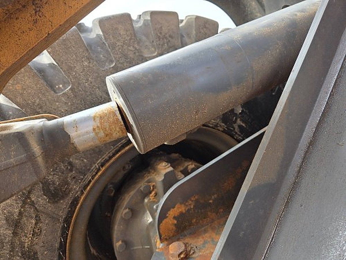 CASE 621G photo 9