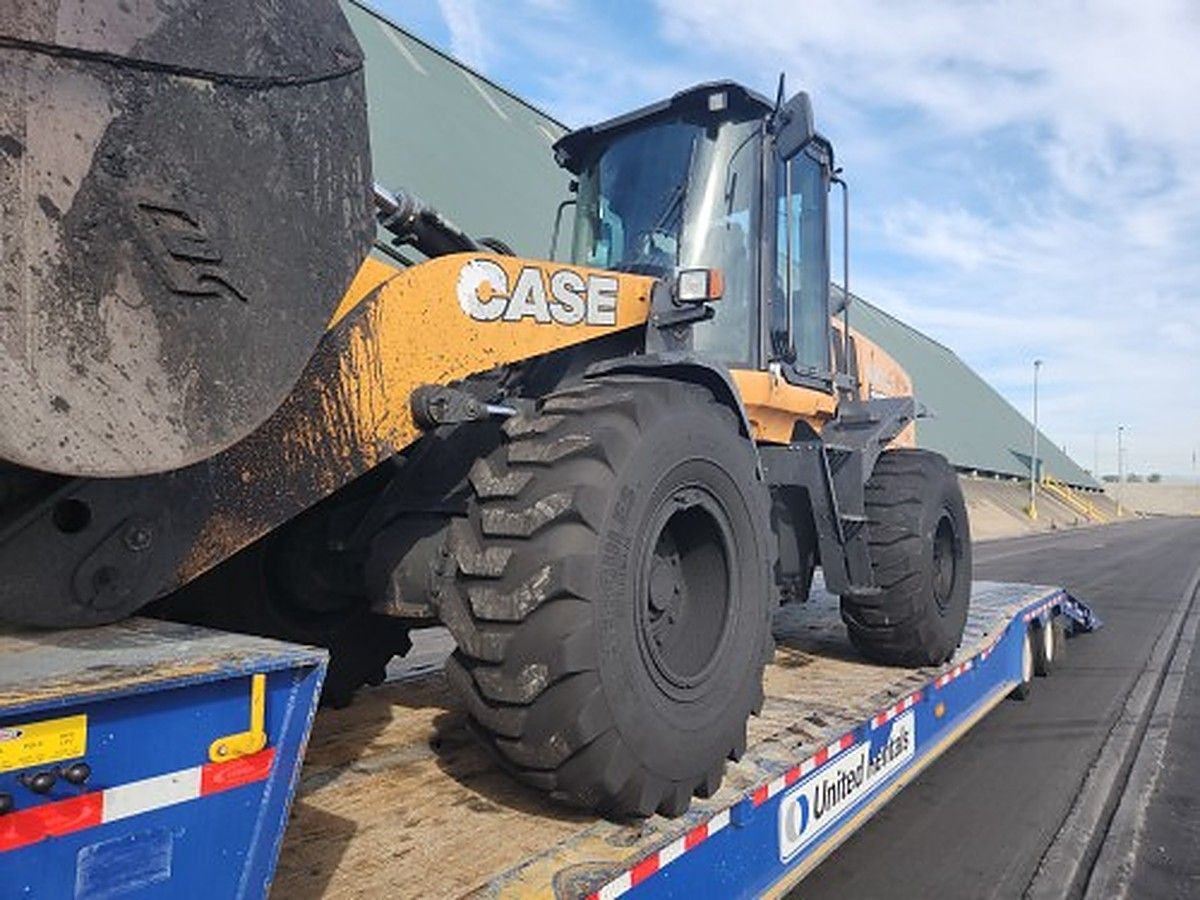 CASE 721G photo 19