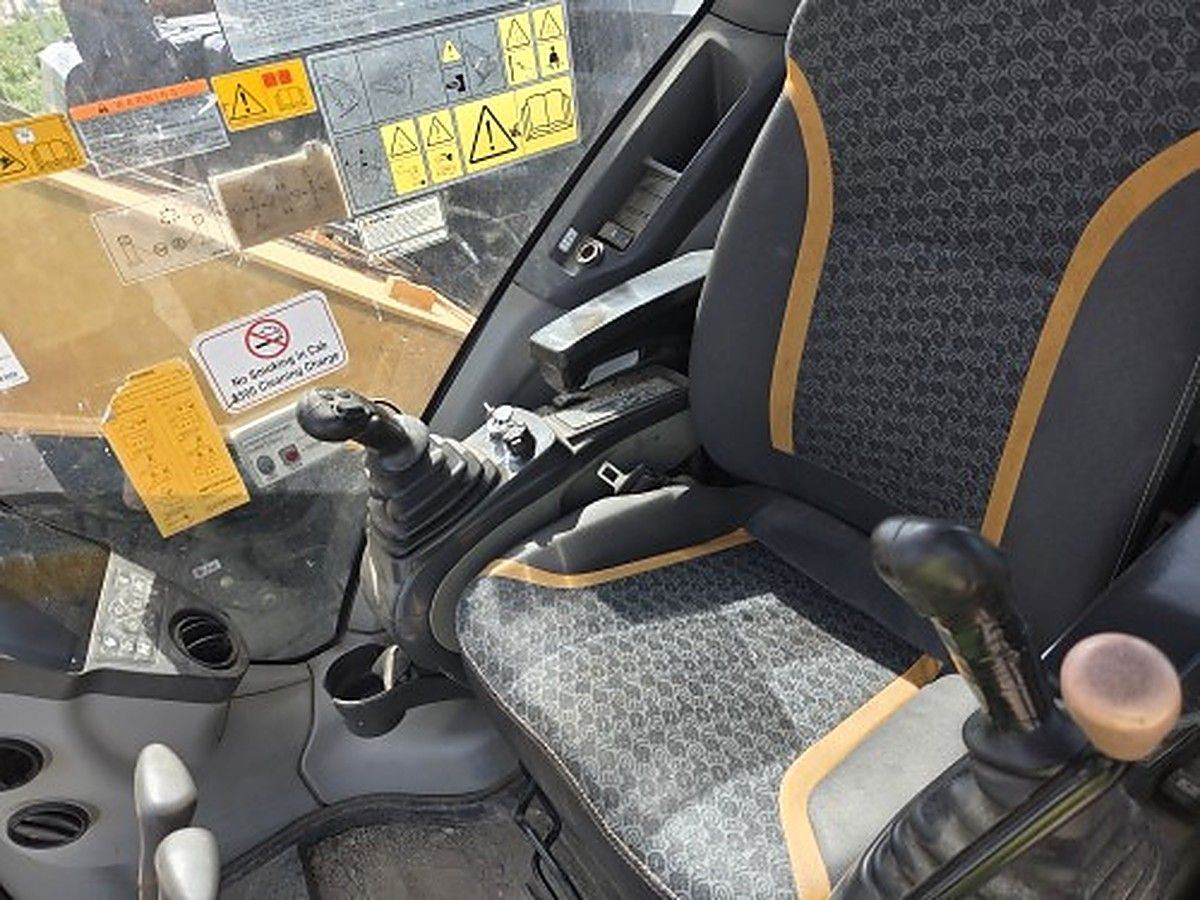CASE CX145D photo 8
