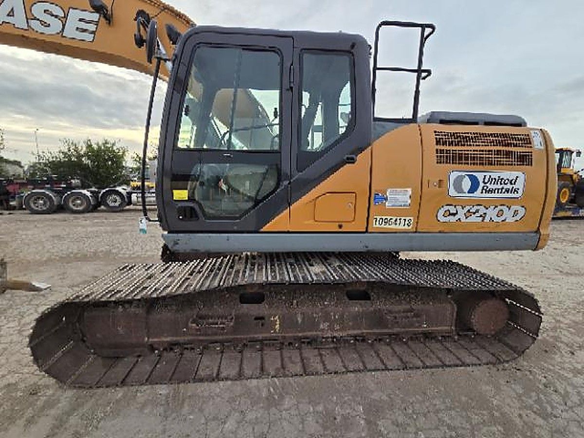 CASE CX210D photo 3