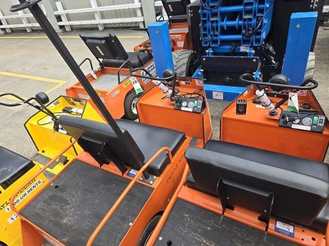 2019 COLUMBIA EX21-T-24 Industrial Electric Cart 3 Wheeled