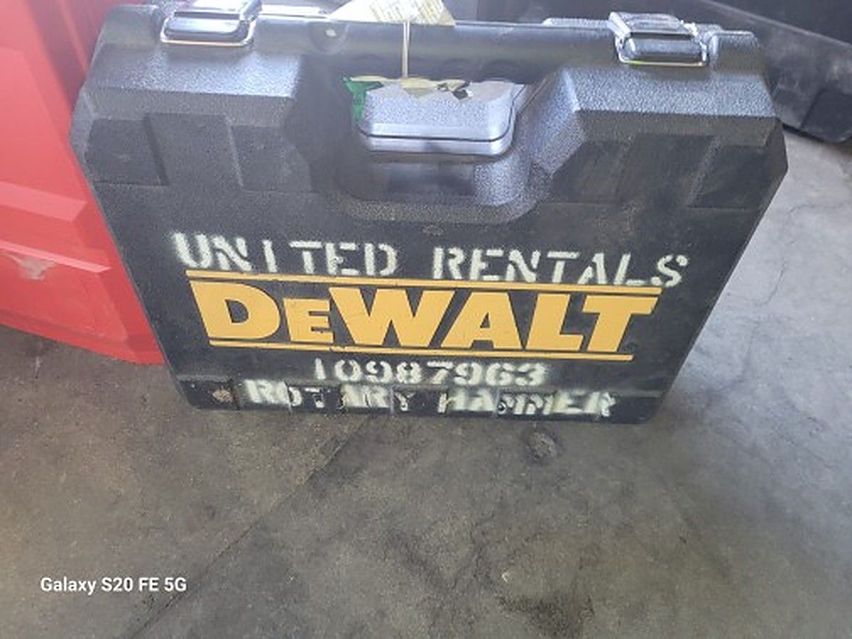 DEWALT D25133K photo 3