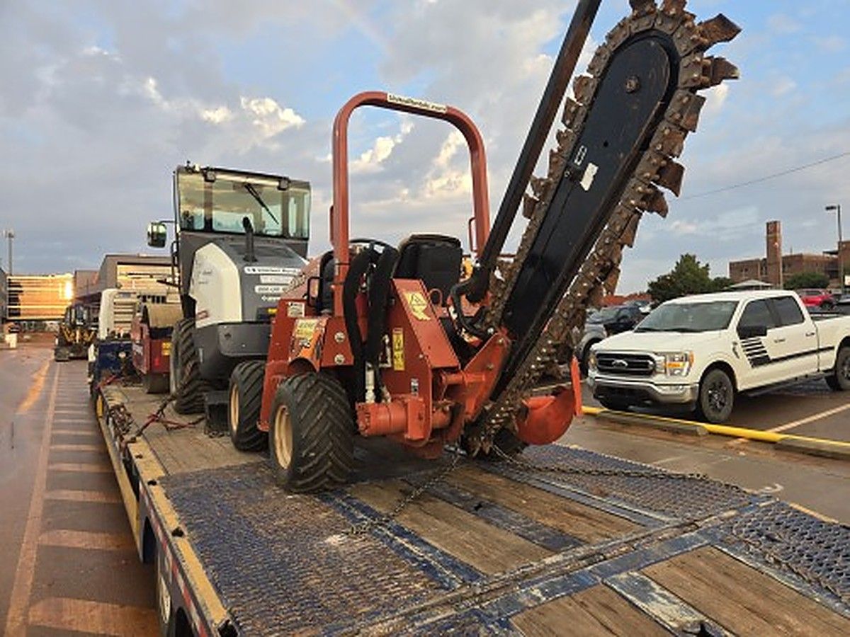 DITCHWITCH RT45 photo 5