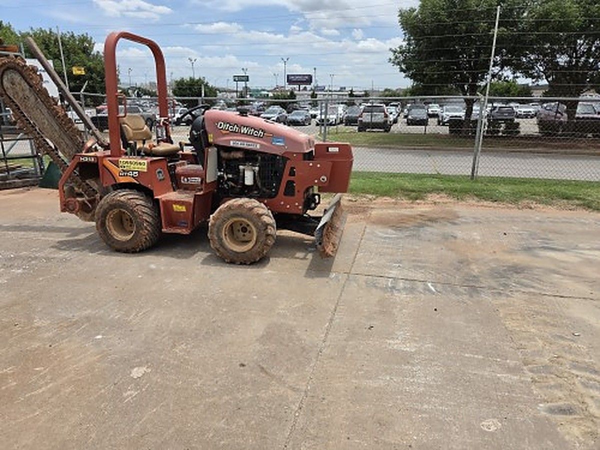 DITCHWITCH RT45 photo 10