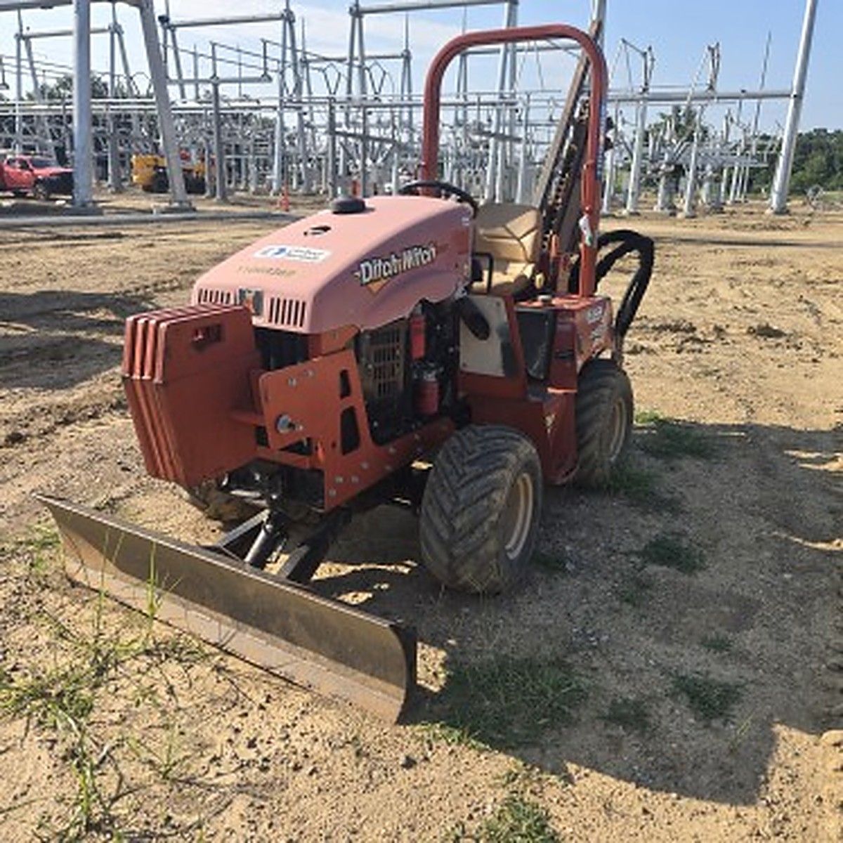 DITCHWITCH RT45A photo 6